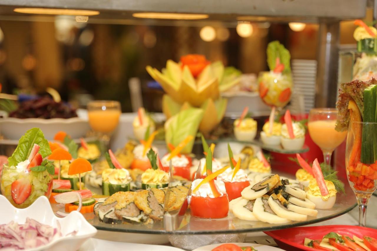 Aladdin Beach Resort Hurghada Bagian luar foto