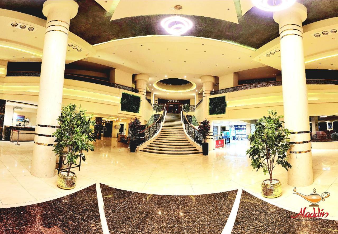 Aladdin Beach Resort Hurghada Bagian luar foto
