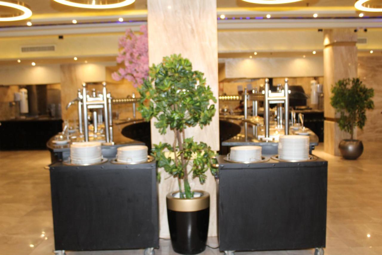 Aladdin Beach Resort Hurghada Bagian luar foto