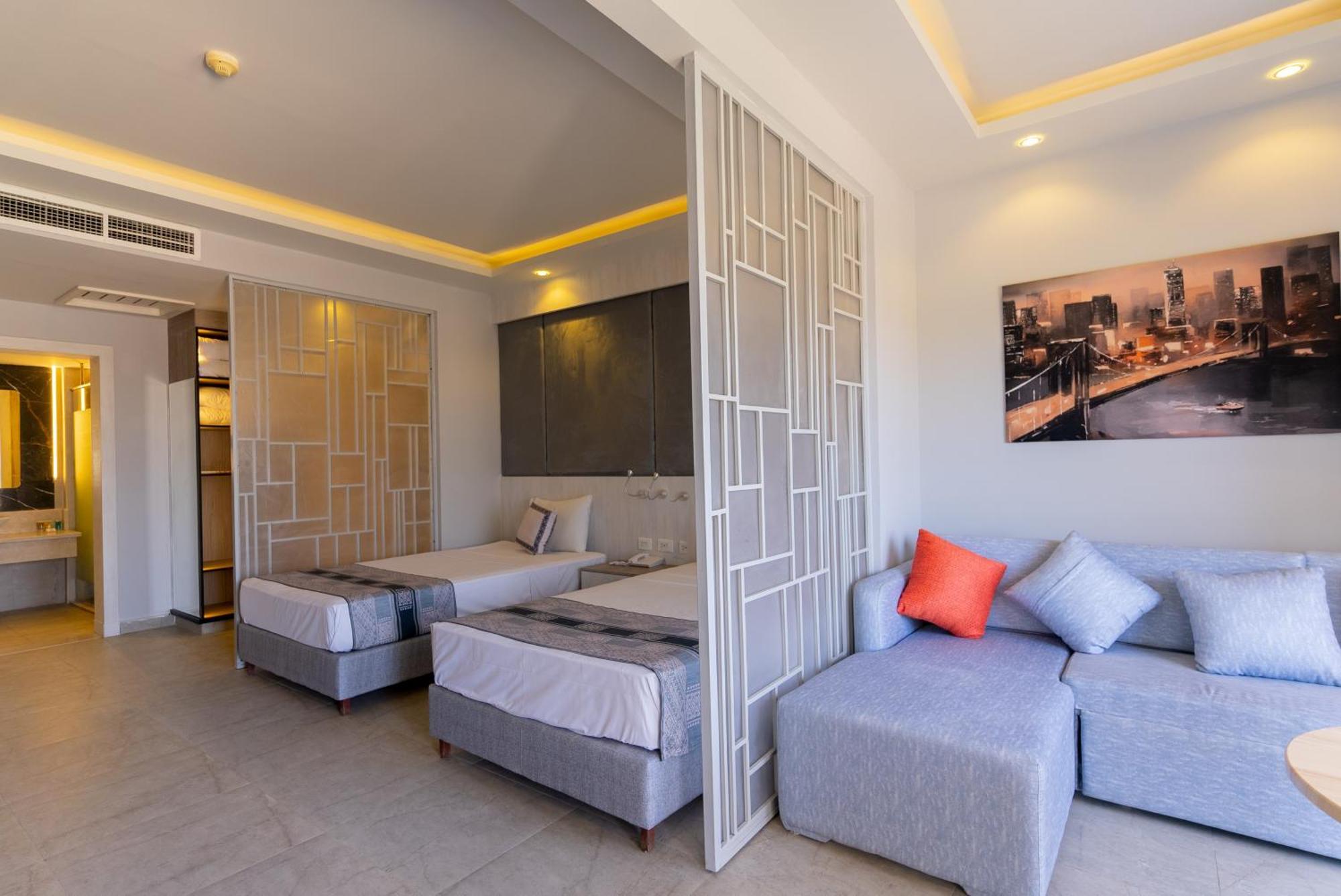 Aladdin Beach Resort Hurghada Bagian luar foto